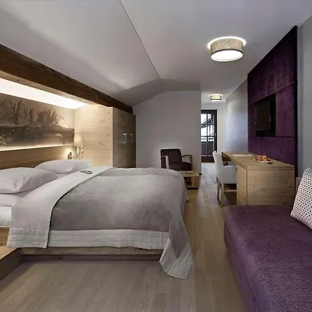 Hotel Schwarzer Adler - Adults Only