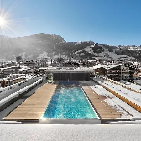 호텔 Schwarzer Adler - Adults Only 4*
