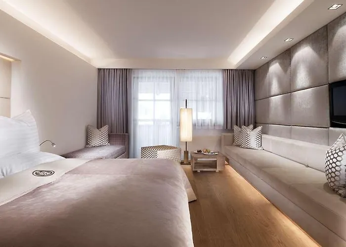 Schwarzer Adler - Adults Only 4*