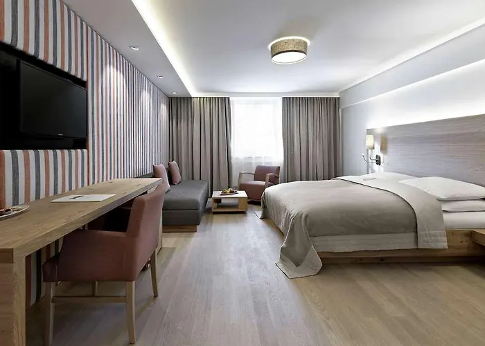 Schwarzer Adler - Adults Only 4*